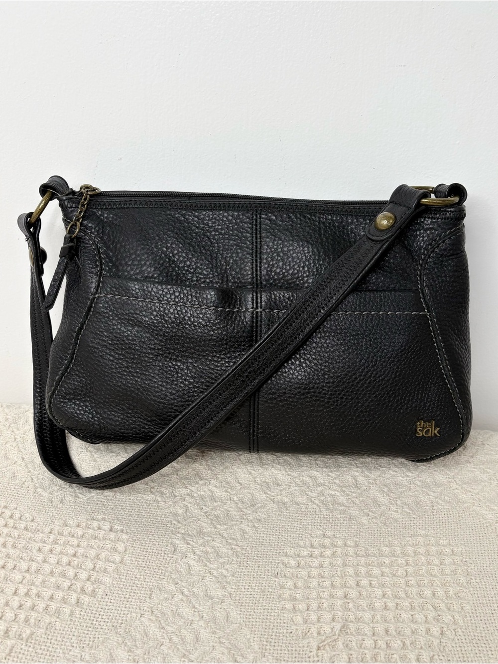 The Sak Iris Black Leather Shoulder Bag  Small Hobo